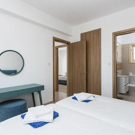 Villa Diana Seaside Pomos