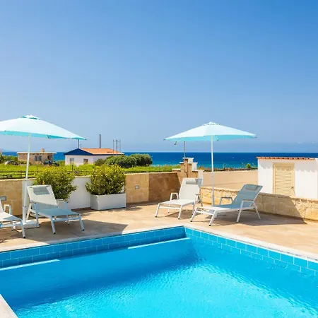 Villa Diana Seaside Pomos
