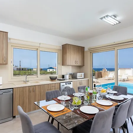 Diana Seaside * Pomos